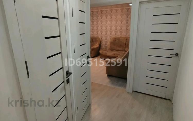 2-комнатная квартира · 42.8 м² · 1/5 этаж, Ауезова 48-46 — Стоматологическая поликлиника за 11 млн ₸ в Аксу — фото 2