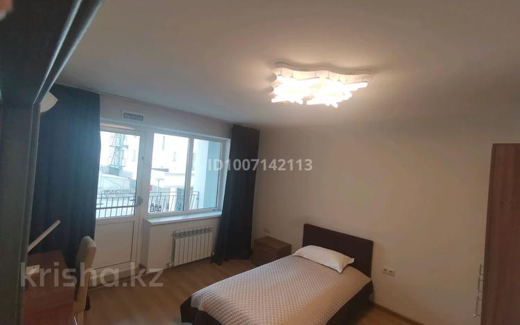 4-комнатная квартира · 147 м² · 3/7 этаж, мкр Ак Шагала, Акберен — Парк победы за 480 000 〒 в Атырау — фото 2