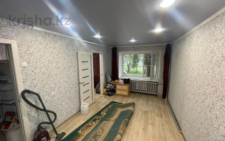 2-бөлмелі пәтер · 40.3 м² · 1/2 қабат, Нагорная (опытное поле) 5А, бағасы: 8 млн ₸ в Усть-Каменогорске — фото 6