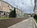 2-комнатная квартира · 55 м² · 2/3 этаж, Арайлы 20 к2 — Мкр Ерменсай за 350 000 ₸ в Алматы, Бостандыкский р-н — фото 12