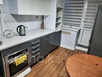 2-комнатная квартира · 54 м² · 4/5 этаж, мкр Айнабулак-2 39 за 200 000 〒 в Алматы, Жетысуский р-н