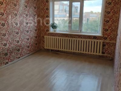 3-бөлмелі пәтер, 64 м², 5/5 қабат, Машхур Жусупа 42б, бағасы: 12.5 млн 〒 в Экибастузе