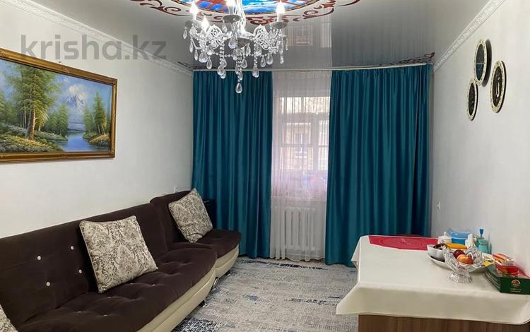 2-бөлмелі пәтер · 44 м² · 5/5 қабат, ул. Байсеитовой, бағасы: 8 млн ₸ в Темиртау — фото 2