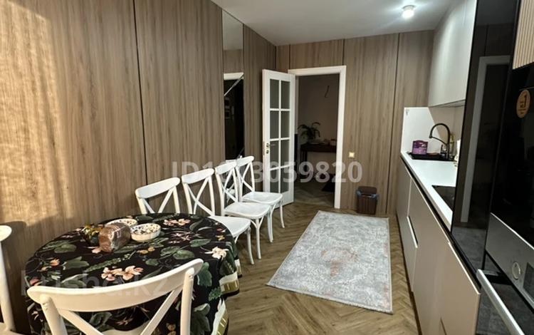 3-комнатная квартира · 90 м² · 9/10 этаж, Засядко — Жамакаева за 550 000 ₸ в Семее — фото 6