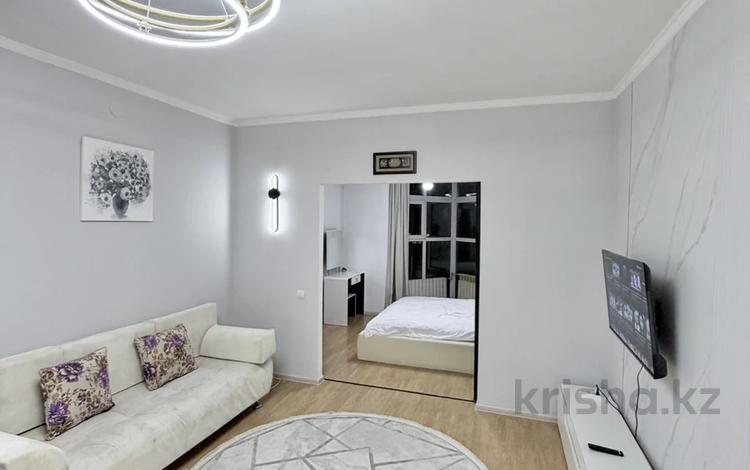 2-бөлмелі пәтер · 50 м² · 7/13 қабат, Розыбакиева 283/1 — АЛЬ ФАРАБИ|ЗВОНИТЕ СЕМЁНУ, бағасы: 290 000 〒 в Алматы, Бостандыкский р-н — фото 2