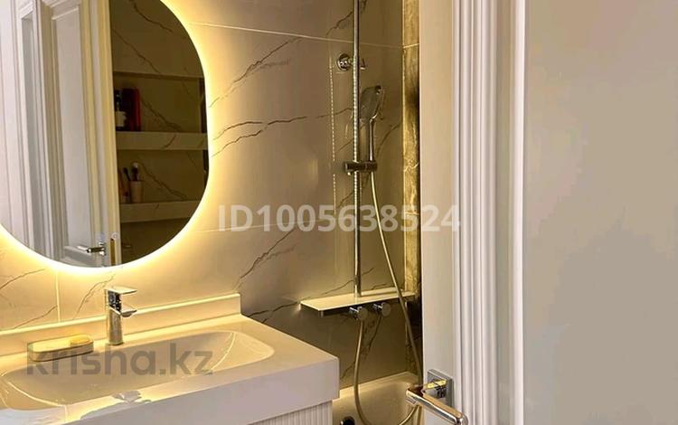 2-бөлмелі пәтер · 74 м² · 12 қабат, К. Толеметова 64, бағасы: 395 000 ₸ в Шымкенте — фото 32