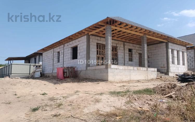 Отдельный дом · 4 комнаты · 200 м² · 6 сот., Абая за 37 млн ₸ в Туздыбастау (Калинино) — фото 2
