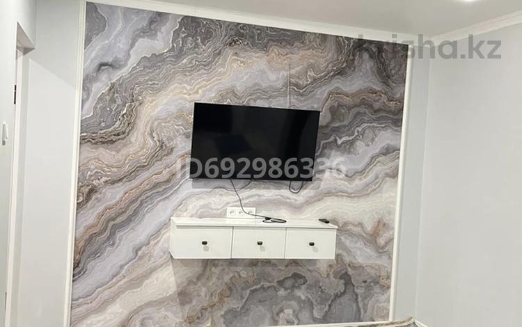 3-бөлмелі пәтер · 60 м² · 2/5 қабат, Токмагамбетова 1 — Токмагамбетова, бағасы: 18.2 млн ₸ в  — фото 2