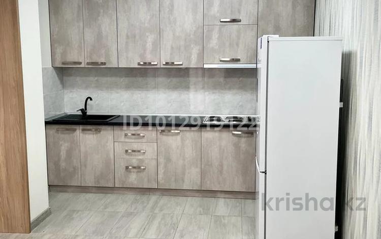1-бөлмелі пәтер · 56 м² · 10/18 қабат, Абая 164/10 — Брусиловского, бағасы: 45 млн ₸ в Алматы, Бостандыкский р-н — фото 2