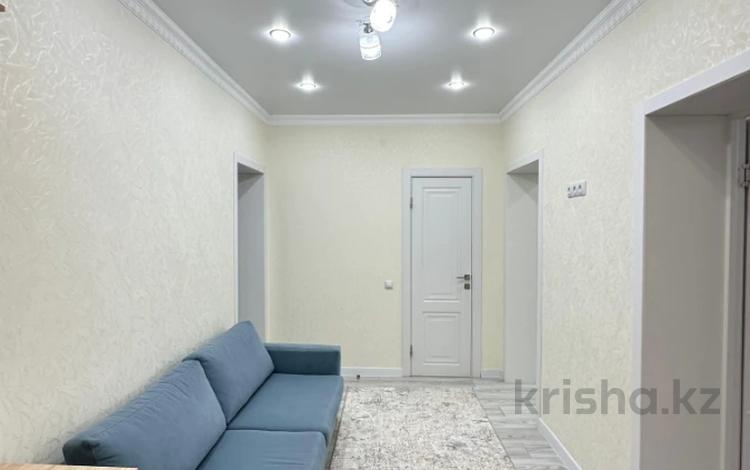 2-комнатная квартира, 67 м², 3/7 этаж, Алтын орда 201В за 25.5 млн 〒 в Актобе — фото 2