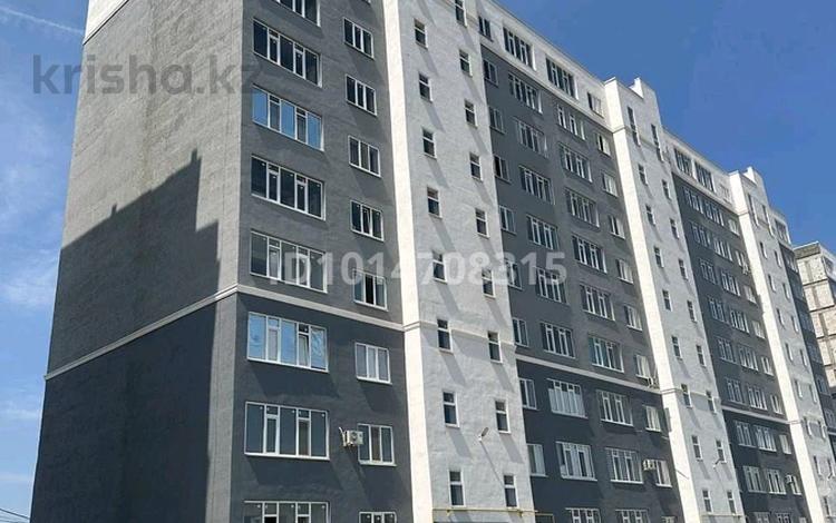 2-бөлмелі пәтер · 69.2 м² · 4/10 қабат, Придорожная 87/2, бағасы: 17.5 млн ₸ в Уральске — фото 2