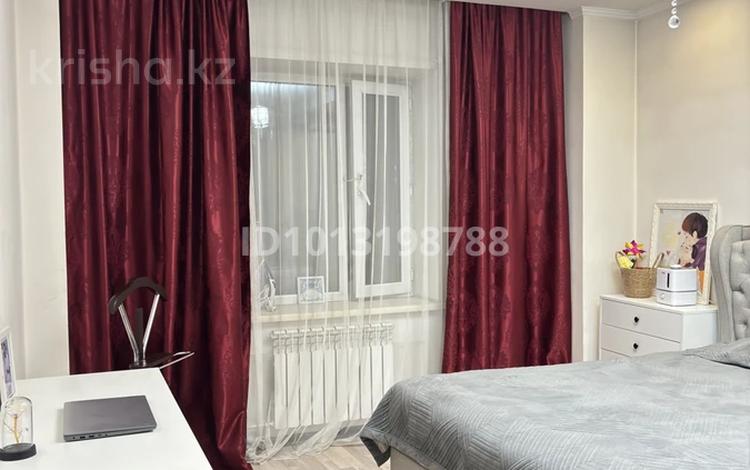 3-комнатная квартира · 87 м² · 5/16 этаж, мкр Юго-Восток, Шахтеров 52 за 40 млн ₸ в Караганде, Казыбек би р-н — фото 5