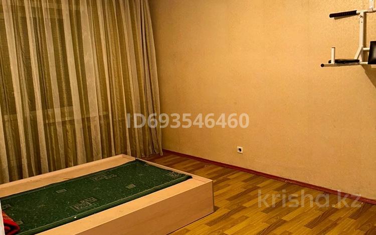 3-комнатная квартира, 75 м² посуточно, Жумабаева за 12 000 〒 в Астане, Алматы р-н — фото 2