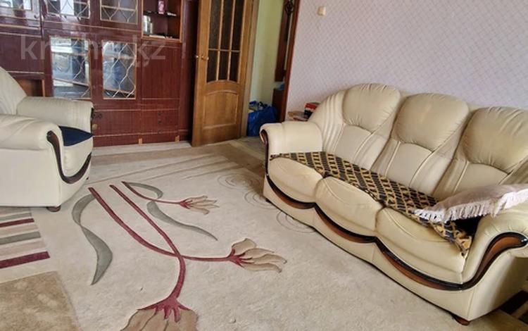 4-комнатная квартира · 62 м² · 4/5 этаж, есет батыра 73а за 15 млн ₸ в Актобе — фото 2