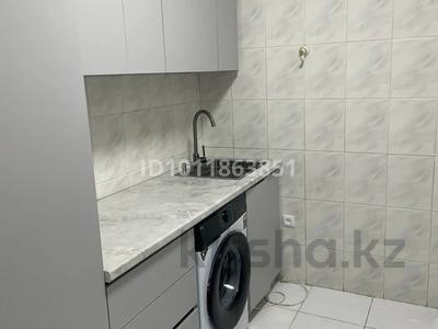 3-комнатная квартира · 70 м² · 9/12 этаж, Мкр. Самал-1 34 за 450 000 ₸ в Алматы, Медеуский р-н