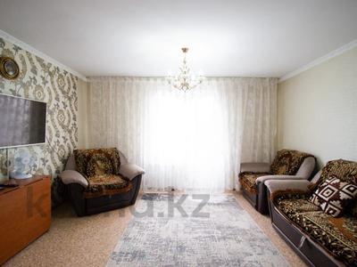 2-комнатная квартира, 56 м², 5/5 этаж, Жансугурова за 14.5 млн 〒 в Талдыкоргане