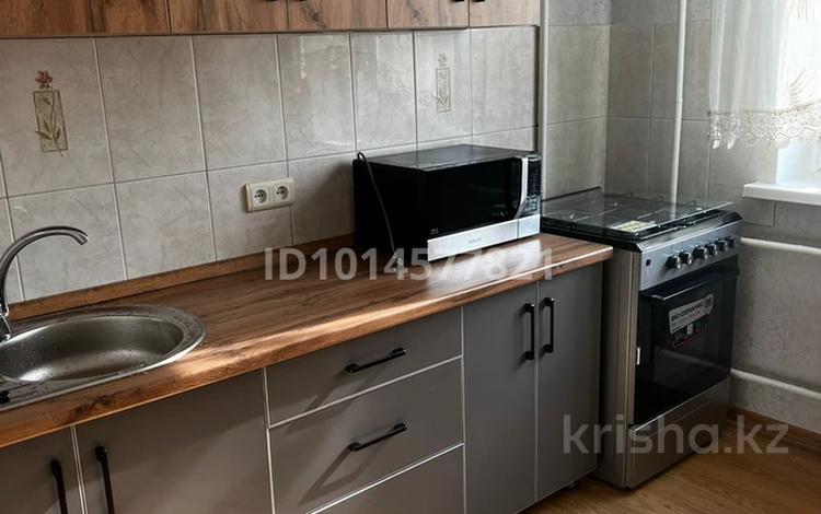 1-комнатная квартира · 42 м² · 4/9 этаж, мкр Тастак-3 — Толе би розыбакиева за 230 000 ₸ в Алматы, Алмалинский р-н — фото 2