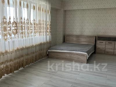 Аренда квартир в Алматы: 1-комнатная квартира · 56 м² · 5/9 этаж, мкр Жетысу-1 51а за 300 000 〒 1-комнатная квартира · 56 м² · 5/9 этаж, мкр Жетысу-1 51а за 300 000 〒 в Алматы, Ауэзовский р-н