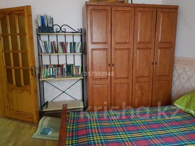 Продажа квартир в Шымкенте: 3-комнатная квартира · 71 м² · 1/4 этаж, 3-й микрорайон, 3-й мкр за 31.7 млн 〒 3-комнатная квартира · 71 м² · 1/4 этаж, 3-й микрорайон, 3-й мкр за 31.7 млн 〒 в Шымкенте, Туран р-н