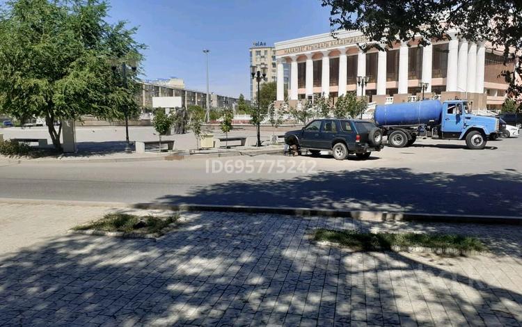 2-комнатная квартира · 44.4 м² · 1/5 этаж, Абая 15 — Драмтеатр за 18 млн ₸ в Атырау — фото 2