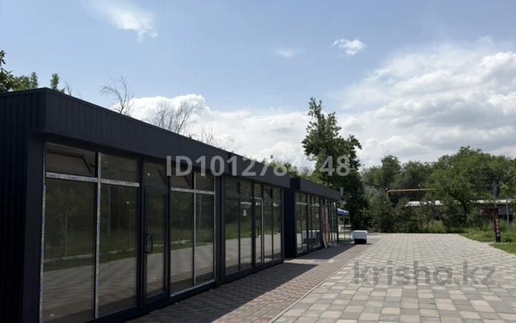 Магазины и бутики, общепит, салоны красоты, развлечения · 18 м² за 160 000 ₸ в  — фото 2