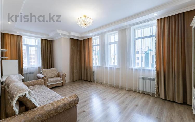 2-комнатная квартира, 70 м², 7/9 этаж, Кайыма Мухамедханова 21