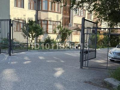 2-бөлмелі пәтер · 72 м² · 2/4 қабат, 17-й микрорайон, 17-й микрорайон 26 — Рыскулова-Еримбетова, бағасы: 27 млн ₸ в Шымкенте, Аль-Фарабийский р-н