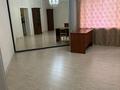 3-бөлмелі пәтер · 168.7 м² · 2/8 қабат, Жаңа қала, Пр Абая 8а, бағасы: 52 млн ₸ в Актобе, Новый город — фото 2
