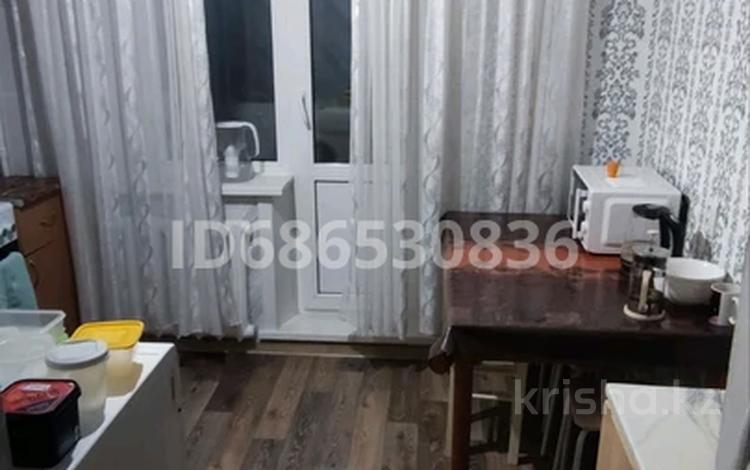 1-бөлмелі пәтер · 33 м² · 1/5 қабат, Маяковского — Чкалова, бағасы: 140 000 ₸ в Костанае — фото 2