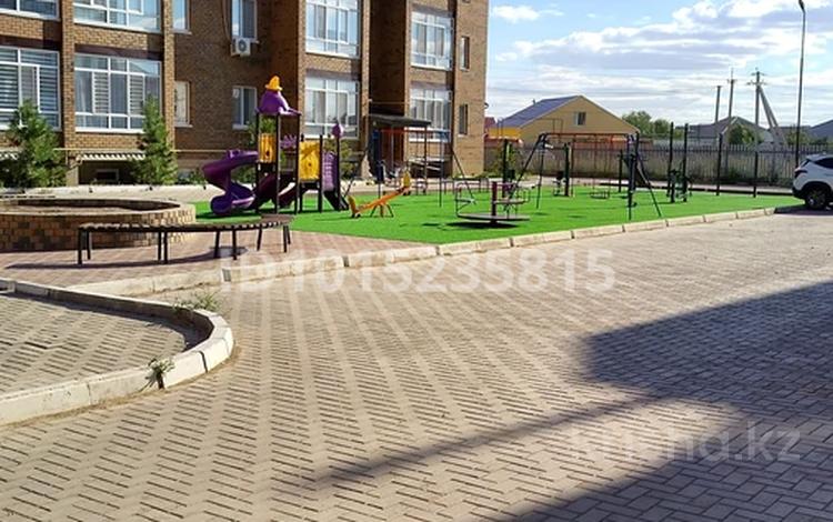 1-бөлмелі пәтер · 50 м² · 1/3 қабат, Ескі аэропорт ш/а., Бисена Жумагалиева 27/1, бағасы: 150 000 ₸ в Уральске, мкр Старый Аэропорт — фото 2