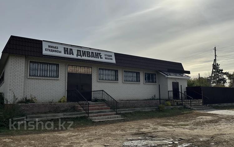 Свободное назначение, магазины и бутики, склады, общепит, салоны красоты, фитнес и спорт, медцентры и аптеки, образование, развлечения · 500 м² за 900 000 〒 в  — фото 2