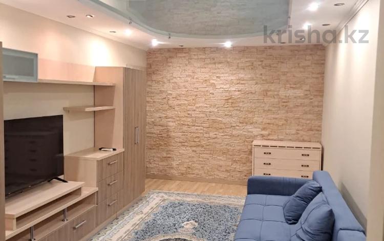 1-комнатная квартира · 33 м² · 2/4 этаж, Манаса 3 за 250 000 ₸ в Алматы, Алмалинский р-н — фото 2