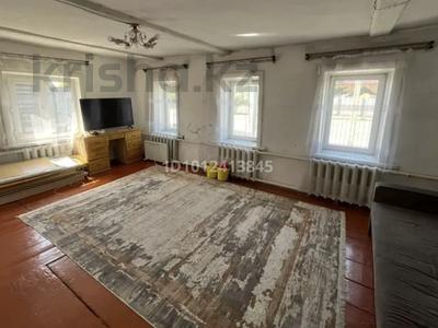 Отдельный дом · 3 комнаты · 75.8 м² · 3.38 сот., ул. Кайым Мухамедханова 94 за 12.8 млн ₸ в Семее, Красный Кордон