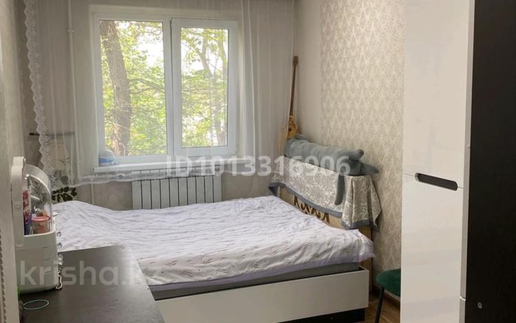 2-бөлмелі пәтер · 44 м² · 4/5 қабат, Акбулак (1)мкр 22, бағасы: 15 млн ₸ в Таразе — фото 2