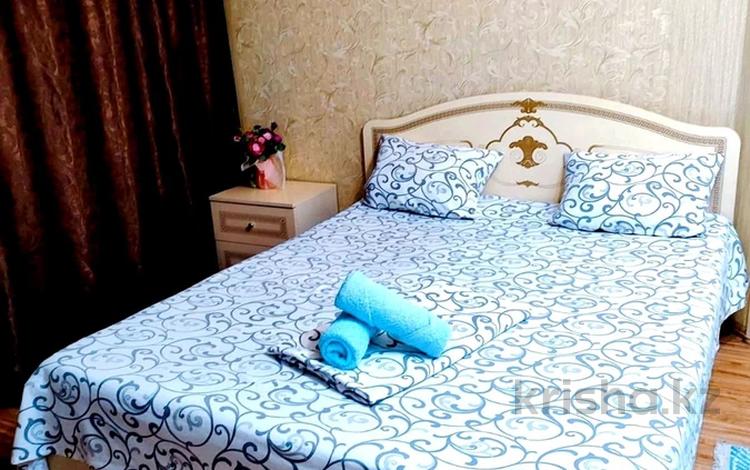 1-бөлмелі пәтер · 45 м² · 7/9 қабат, мкр Аксай-1А 26А — Момышулы Райымбека, бағасы: 13 500 ₸ в Алматы, Ауэзовский р-н — фото 2