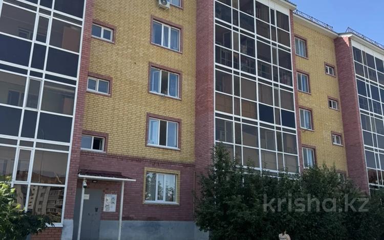 3-комнатная квартира · 87.7 м² · 3/5 этаж, мкр. Зачаганск пгт, Мкр. Камбар батыр 4 — Камбар батыр за 28.5 млн ₸ в Уральске — фото 2