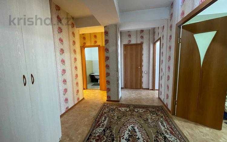 2-бөлмелі пәтер, 62 м², 9/10 қабат, казыбекби 1, бағасы: 22 млн 〒 в Усть-Каменогорске — фото 2