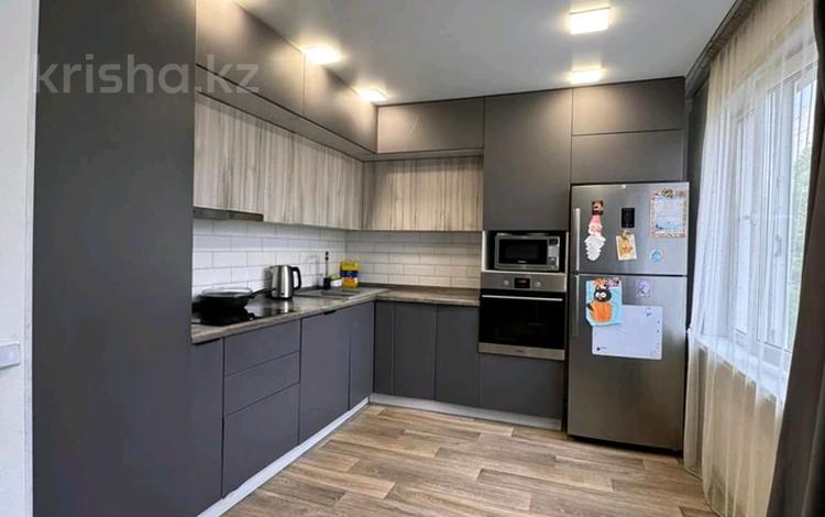 4-бөлмелі пәтер · 78 м² · 2/5 қабат, Просп. Шакарима 150, бағасы: 28 млн ₸ в Усть-Каменогорске, Ульбинский — фото 2