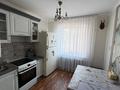 4-комнатная квартира · 80 м² · 3/10 этаж, Акшокы 1/ Кунанбая 15а 15а — Раньше была Селевина 15а. Левый берег, напротив 35 школы. В стороне новостройки за 37.8 млн ₸ в Семее — фото 9