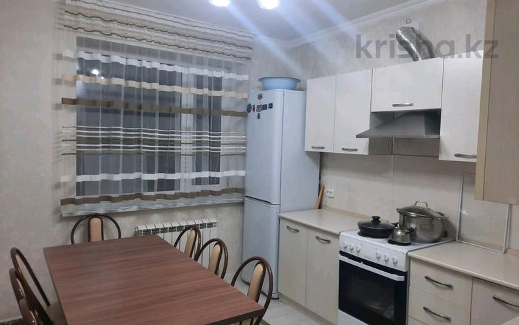 2-бөлмелі пәтер, 58 м², 3/5 қабат, Республики 1/3а, бағасы: 24 млн 〒 в Косшы — фото 2