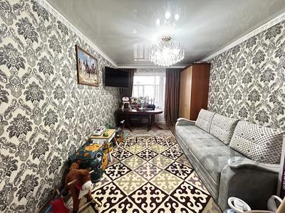 2-бөлмелі пәтер · 44 м² · 2/5 қабат, Майкудук, 2 й квартал 18, бағасы: 11.9 млн ₸ в Караганде, Алихана Бокейханова р-н