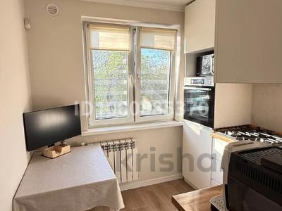 Продажа квартир в Алматы: 3-комнатная квартира · 57.3 м² · 4/4 этаж, мкр №5 32 — Абая - Утеген батыра за 37.5 млн 〒 3-комнатная квартира · 57.3 м² · 4/4 этаж, мкр №5 32 — Абая - Утеген батыра за 37.5 млн 〒 в Алматы, Ауэзовский р-н
