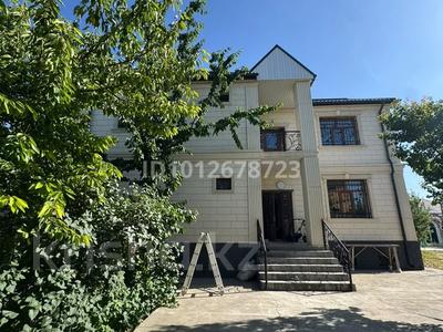 Үйдің бір бөлігі · 11 бөлме · 420 м² · , Кіші Самал ш/а, Рыскулова 67 — Рыскулова Гарышке, бағасы: 260 млн ₸ в Шымкенте, Туран р-н