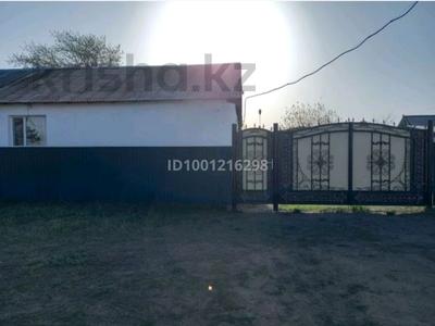 5-комнатная квартира · 96 м² · 1/1 этаж, 1 микрорайон — Район птицефабрики за 10 млн 〒 в Шарбакты