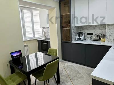 3-бөлмелі пәтер · 90 м² · 4/6 қабат, 39-й мкр 5, бағасы: 25 млн ₸ в Актау