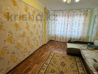1-комнатная квартира, 34 м², 1/5 этаж, Жастар 37/1 за 13.5 млн 〒 в Усть-Каменогорске