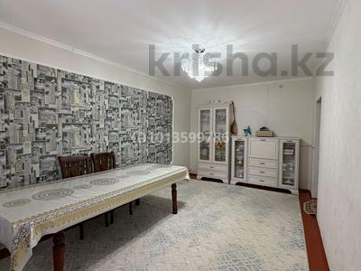 Отдельный дом · 5 комнат · 120 м² · 10 сот., Ақкөз батыр 5 — Район Твстақ, (Толчок) за 25.5 млн ₸ в Таразе