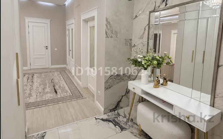 3-бөлмелі пәтер · 144.4 м² · 8/9 қабат, Кошкарбаева 23 — Нурмаганбетова, бағасы: 75 млн ₸ в Астане, Алматы р-н — фото 2