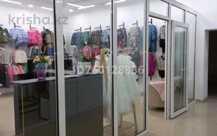 Магазины и бутики · 40 м² за 160 000 〒 в Таразе — фото 2