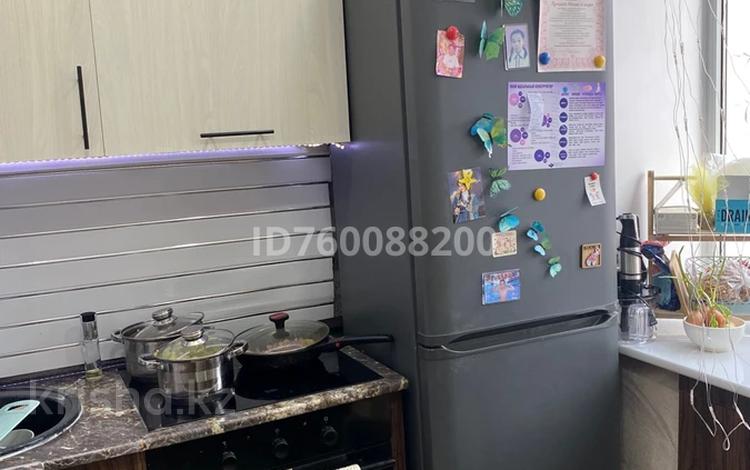 3-комнатная квартира · 64.7 м² · 2/5 этаж, 4 микрорайон 15 за 22 млн 〒 в Риддере — фото 2